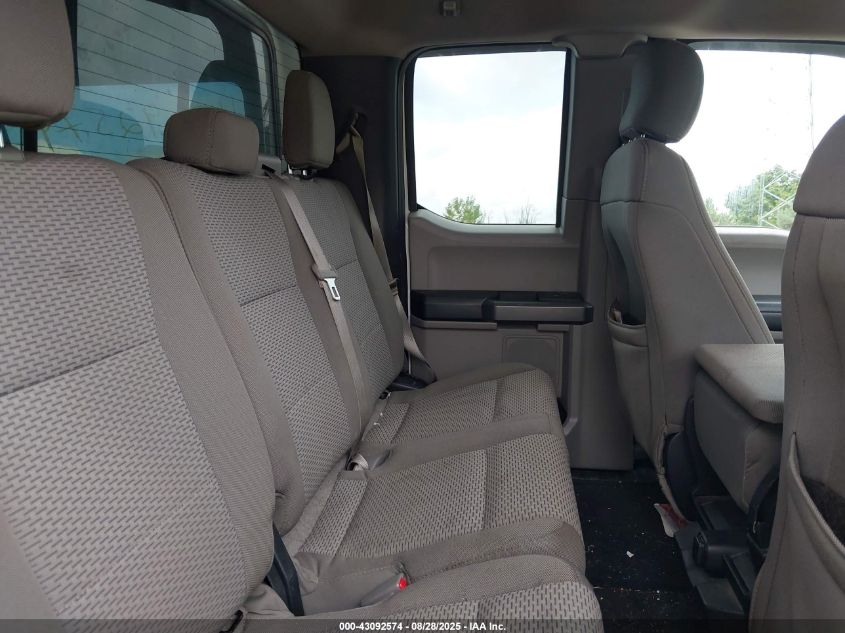 2017 Ford F-150 Xlt VIN: 1FTFX1EF8HFB26186 Lot: 43092574