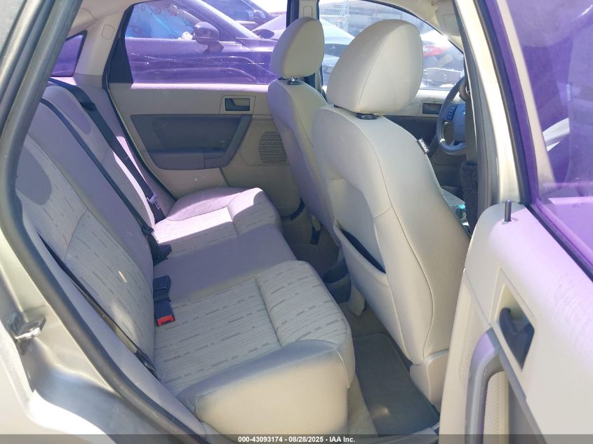 2008 Ford Focus Se/Ses VIN: 1FAHP35N28W186157 Lot: 43093174