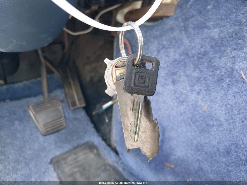 1994 GMC Rally Wagon / Van G2500 VIN: 1GDEG25K6RF511306 Lot: 43093774