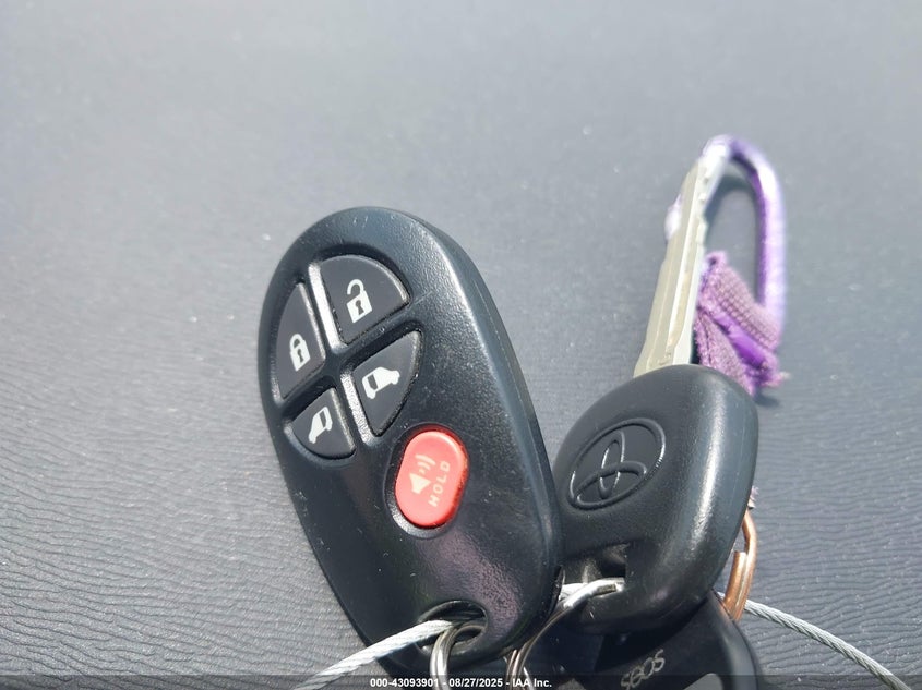 2011 Toyota Sienna Le V6 VIN: 5TDKK3DC1BS148909 Lot: 43093901