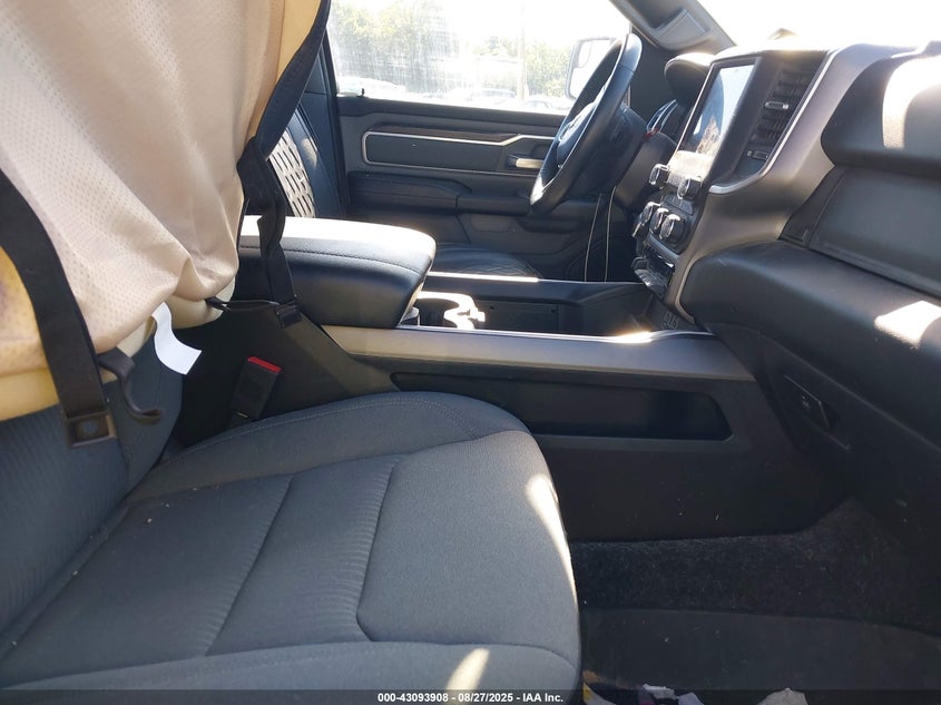 2023 RAM 1500 BIG HORN  4X4 5'7 BOX - 1C6RRFFGXPN526242