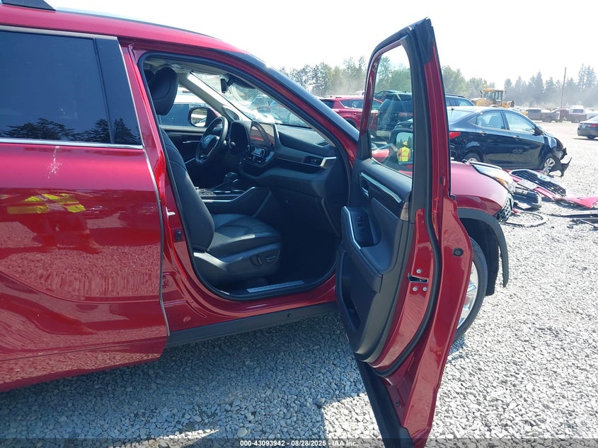2023 TOYOTA HIGHLANDER LIMITED - 5TDKDRBH3PS017774