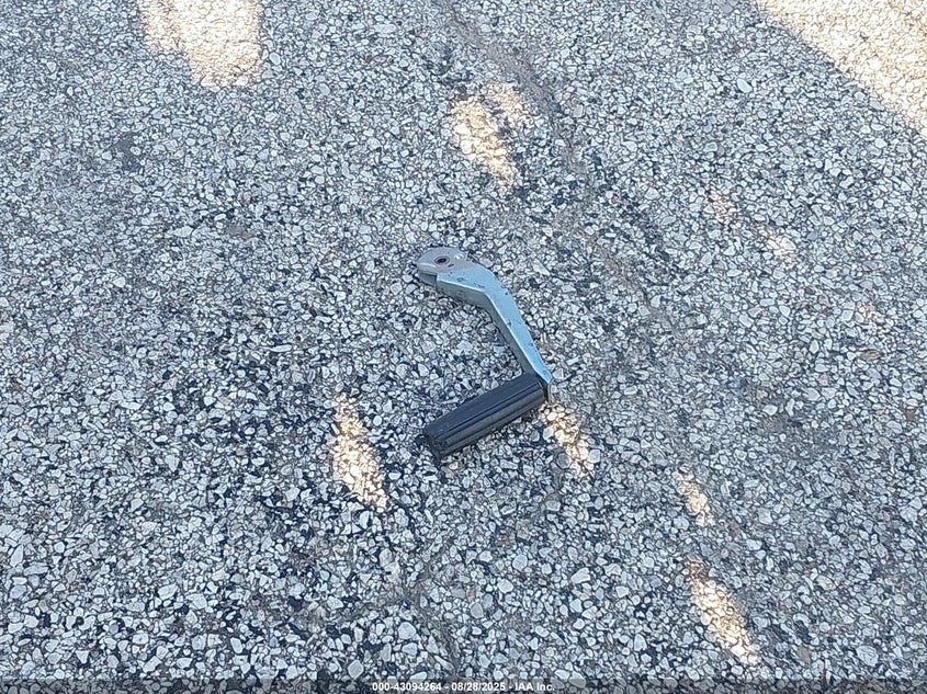 2025 Suzuki Gsx800 F VIN: JS1EM13B9S7101409 Lot: 43094264