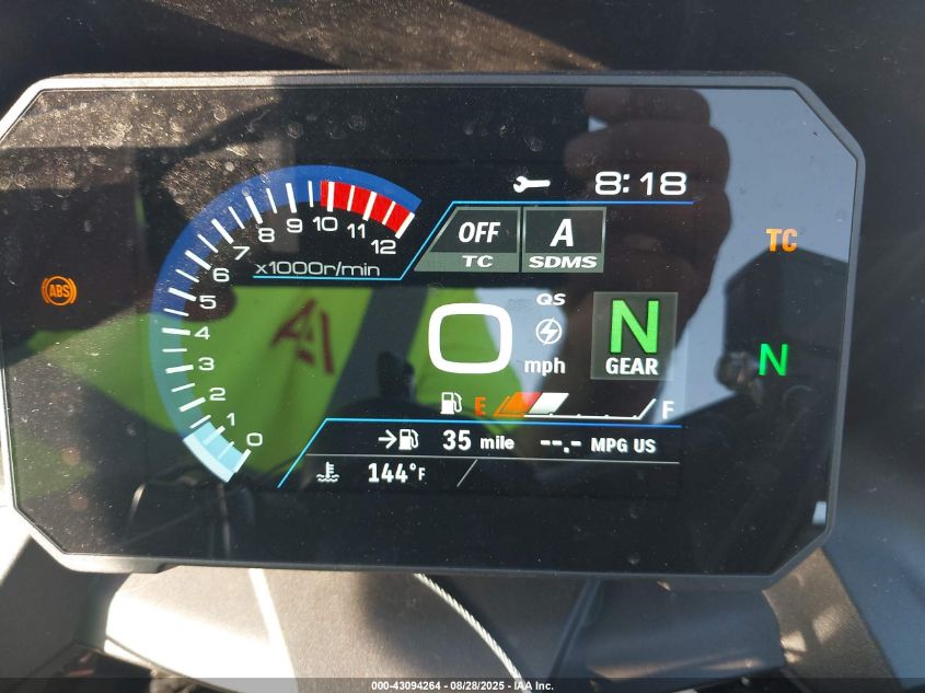 2025 Suzuki Gsx800 F VIN: JS1EM13B9S7101409 Lot: 43094264