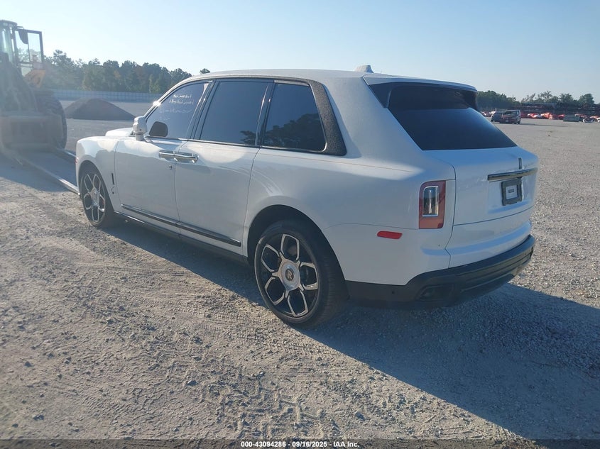 Vin: slatv8c08nu214816, lot: 43588555, rolls-royce cullinan 20223