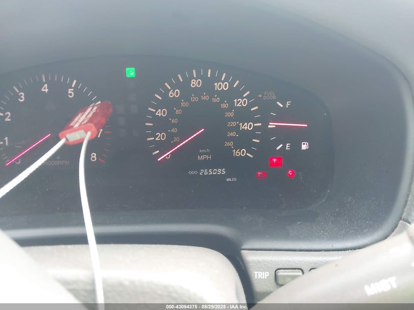 2002 Lexus Ls 430 VIN: JTHBN30F820064224 Lot: 43094375