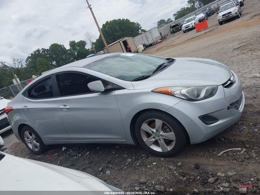 2013 Hyundai Elantra Gls VIN: 5NPDH4AE5DH355797 Lot: 43094589