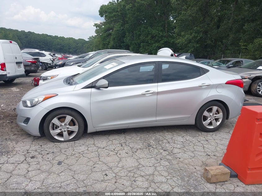 2013 Hyundai Elantra Gls VIN: 5NPDH4AE5DH355797 Lot: 43094589