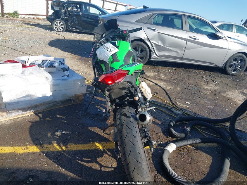 2013 Kawasaki Ex300 A VIN: JKAEX8A18DDA08656 Lot: 43095020