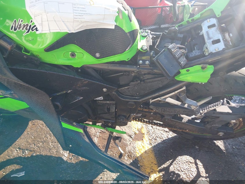 2013 Kawasaki Ex300 A VIN: JKAEX8A18DDA08656 Lot: 43095020