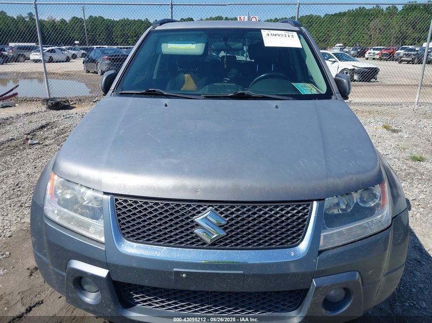 2008 Suzuki Grand Vitara Luxury VIN: JS3TE947084101121 Lot: 43095212