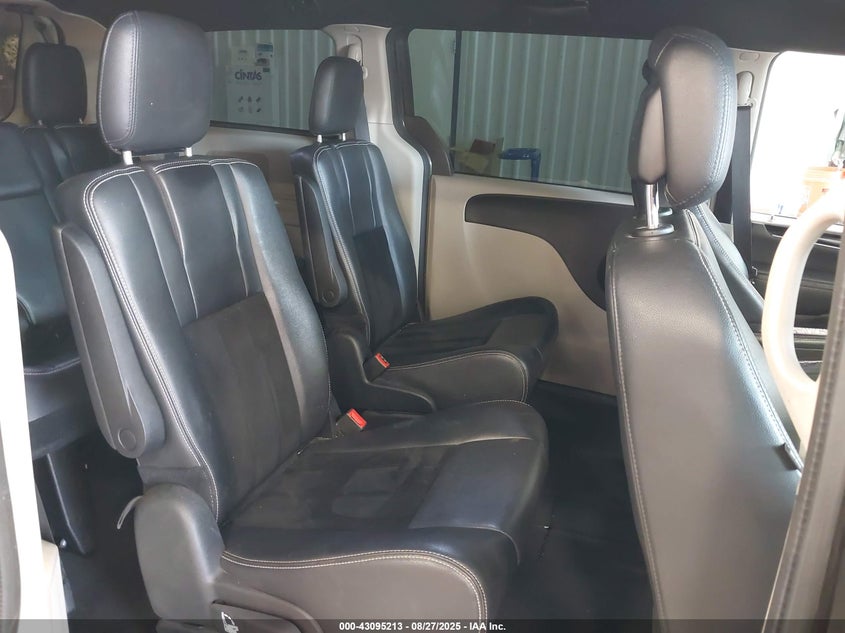 2014 Dodge Grand Caravan Sxt 30Th Anniversary VIN: 2C4RDGCGXER258116 Lot: 43095213