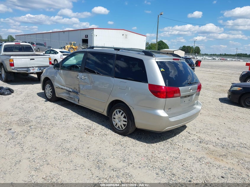 2005 Toyota Sienna Le