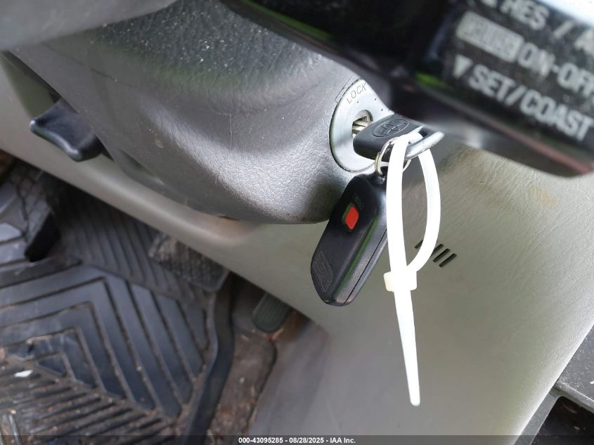 2004 Toyota Corolla Le VIN: JTDBR32E642036102 Lot: 43095285