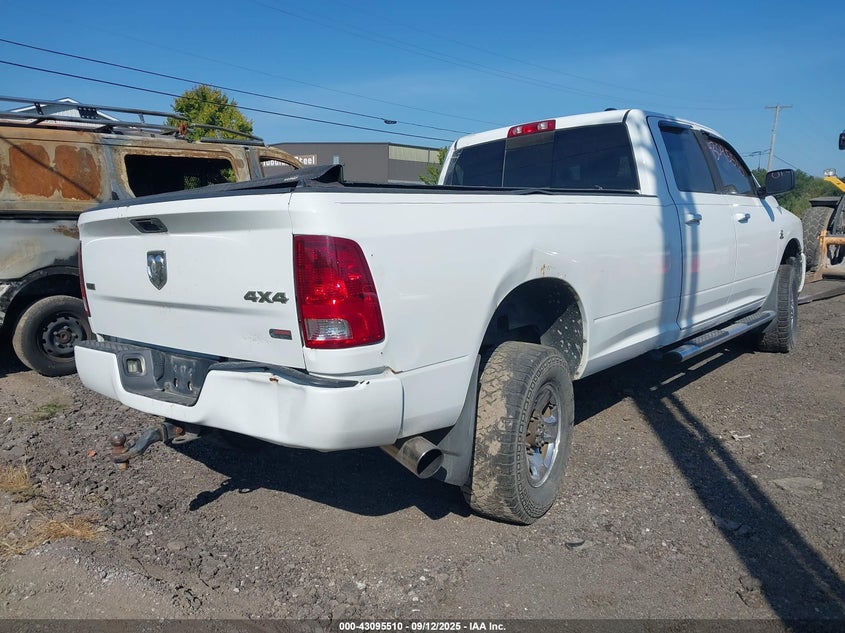 Vin: 3c6ud5jl2cg127870, lot: 43589779, ram 2500 slt 20124