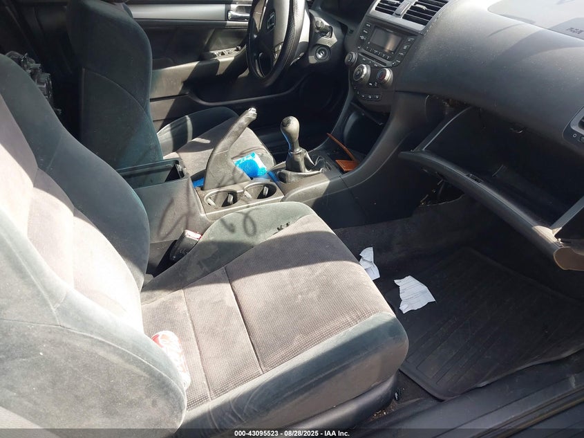 2003 HONDA ACCORD auction photo 5