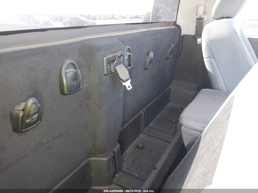 2018 Ram 1500 Tradesman 4X2 8' Box VIN: 3C6JR6DG9JG175968 Lot: 43095666