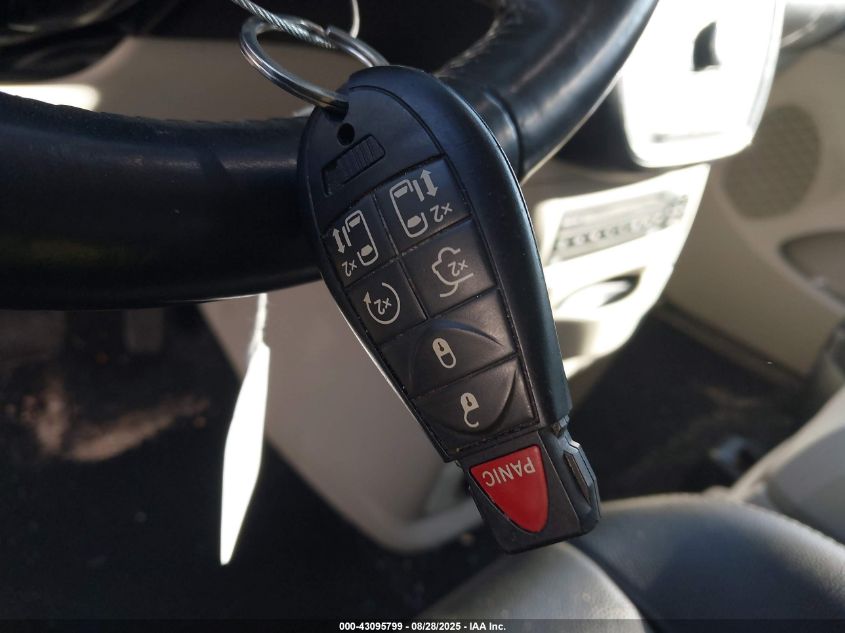 2012 Chrysler Town & Country Touring-L VIN: 2C4RC1CGXCR393108 Lot: 43095799