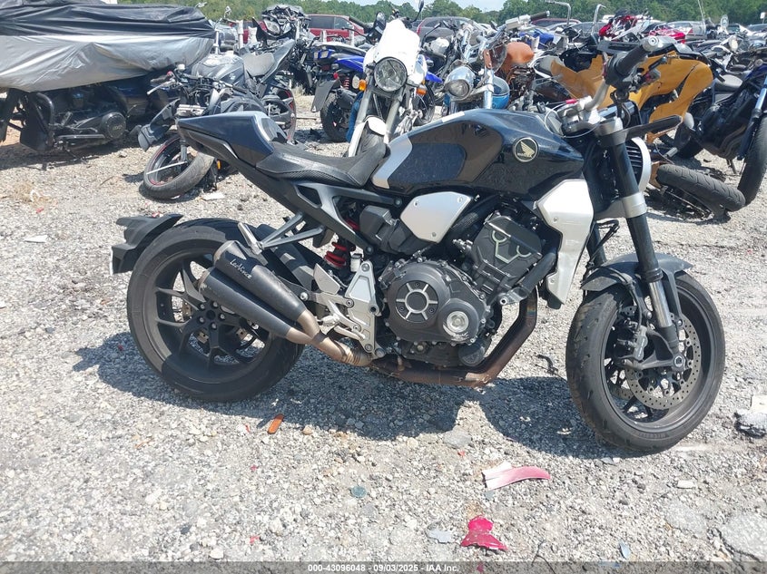 2018 Honda Cb1000 Ra VIN: JH2SC8018JK000154 Lot: 43096048