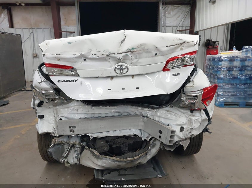 2014 TOYOTA CAMRY SE - 4T1BF1FK8EU411731