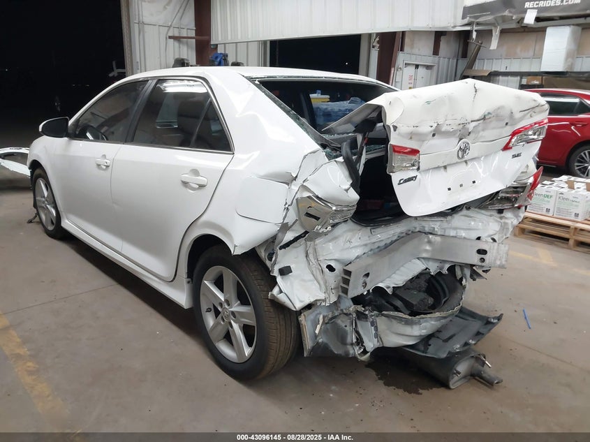 2014 TOYOTA CAMRY SE - 4T1BF1FK8EU411731