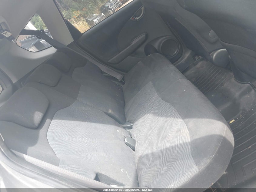 2009 Honda Fit Sport VIN: JHMGE87469C002563 Lot: 43096176