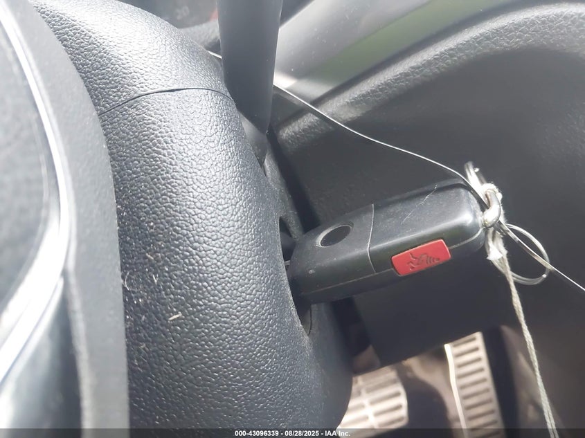 2017 VOLKSWAGEN PASSAT 1.8T R-LINE 1VWDT7A33HC080332