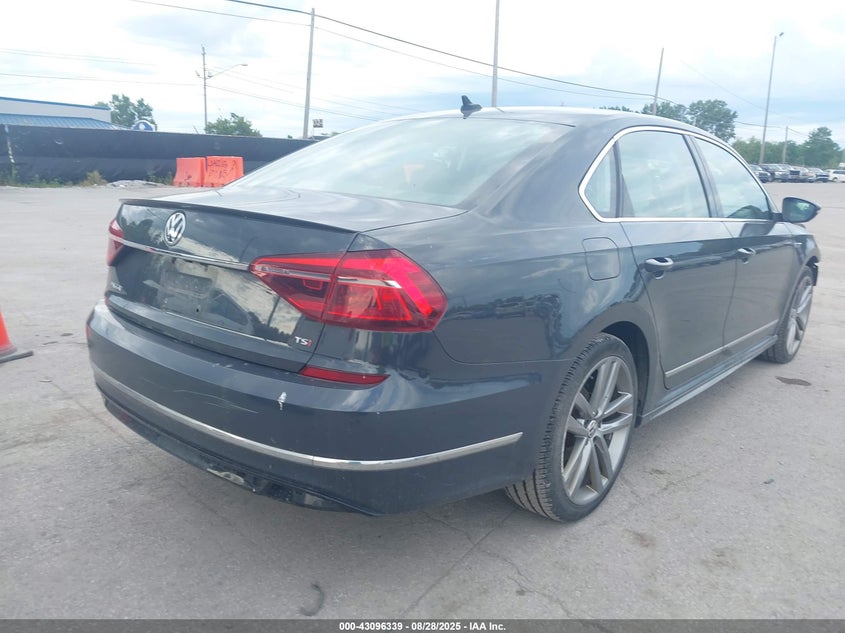 2017 VOLKSWAGEN PASSAT 1.8T R-LINE 1VWDT7A33HC080332