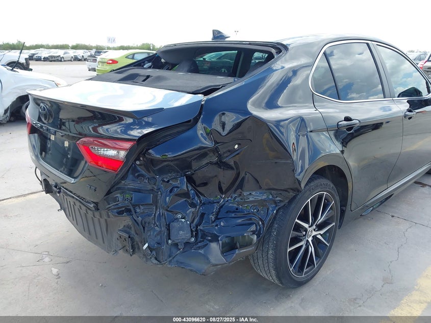 2021 TOYOTA CAMRY SE - 4T1T11AK7MU534476
