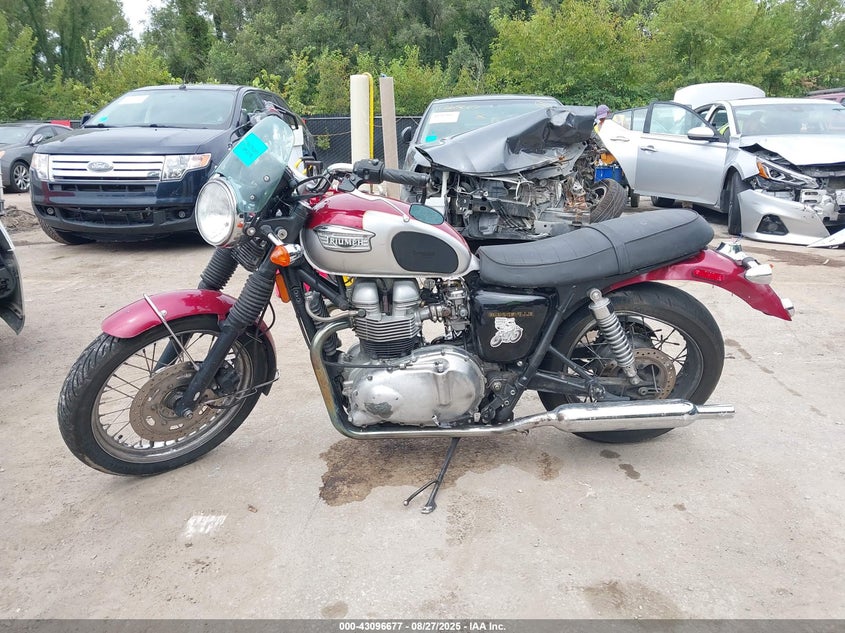 2002 TRIUMPH MOTORCYCLE BONNEVILLE - SMT900HN82J139847