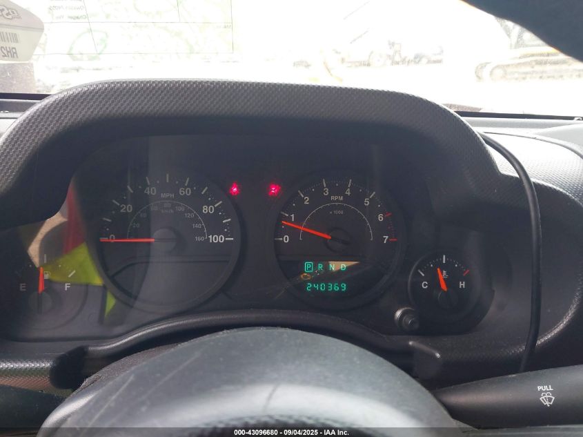 2007 Jeep Wrangler X VIN: 1J4FA24197L131288 Lot: 43096680