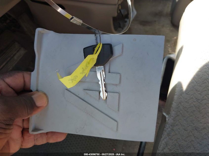 2002 Dodge Grand Caravan Sport VIN: 2B4GP44302R783039 Lot: 43096750