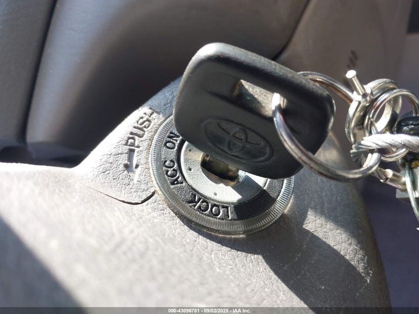 2005 Toyota Camry Le VIN: 4T1BE30K75U101223 Lot: 43096781