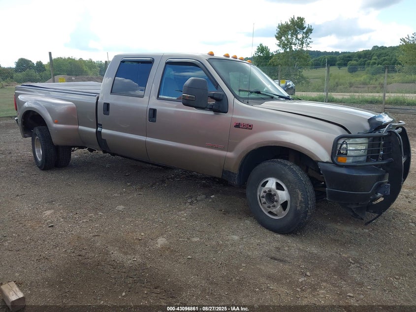 2004 Ford F-350 Lariat/Xl/Xlt gold truck diesel 1FTWW33P04EC08102 photo #1
