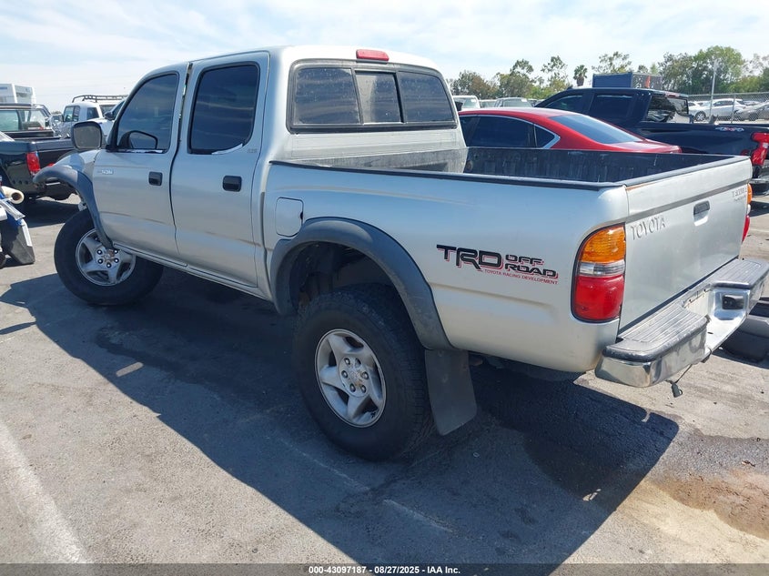 5TEGN92NX3Z170755 2003 TOYOTA TACOMA photo no. 3