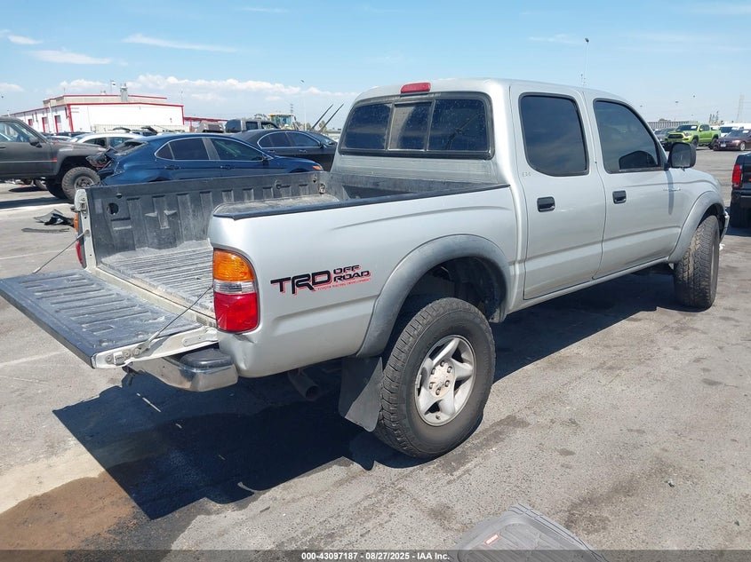 5TEGN92NX3Z170755 2003 TOYOTA TACOMA photo no. 4