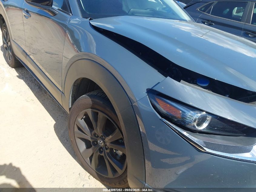 2022 Mazda Cx-30 Carbon Edition VIN: 3MVDMBCL1NM445762 Lot: 43097252