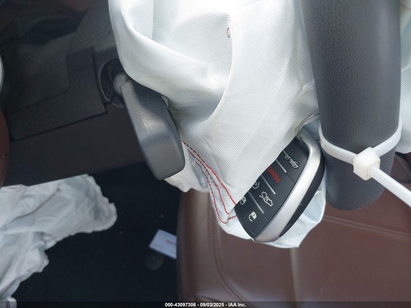 VIN ZASPAKAN0L7C82712 2020 ALFA ROMEO STELVIO AWD