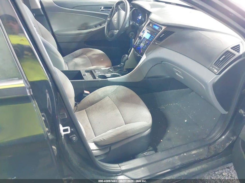 2013 HYUNDAI SONATA GLS - 5NPEB4AC0DH534589