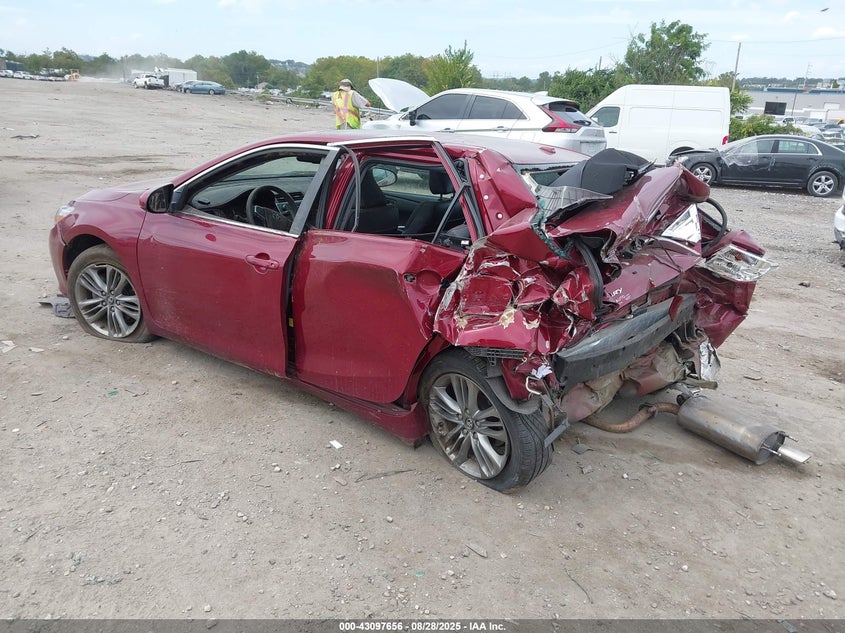 2017 TOYOTA CAMRY SE - 4T1BF1FK3HU777813