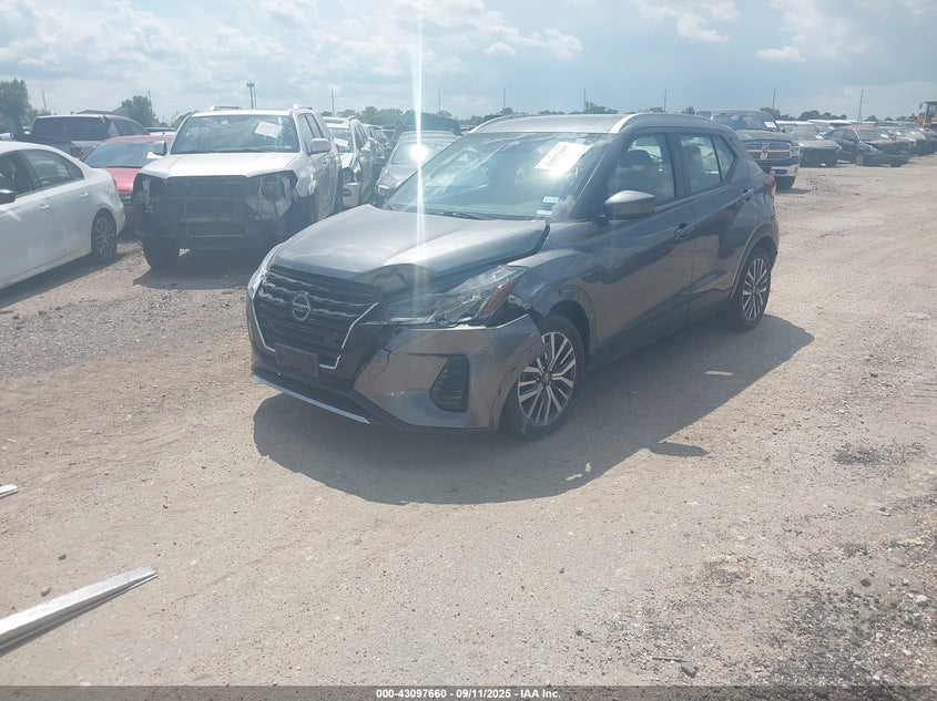 Vin: 3n1cp5cvxml523177, lot: 43591929, nissan kicks sv xtronic cvt 20212