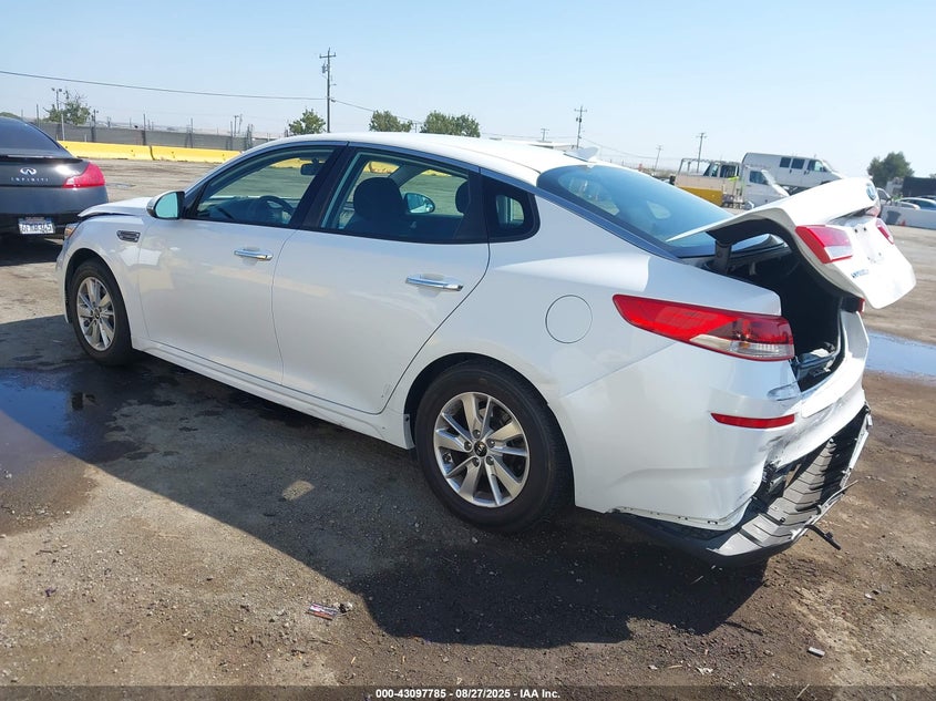 5XXGT4L39KG275290 2019 KIA OPTIMA photo no. 3