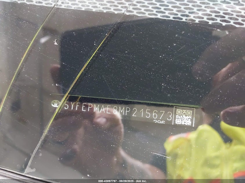 2021 TOYOTA COROLLA LE - 5YFEPMAE8MP215673