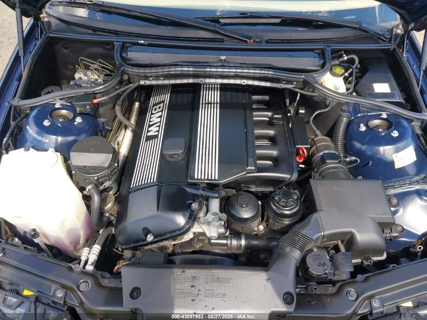 2000 BMW 323I VIN: WBAAM3339YKC67122 Lot: 43097953