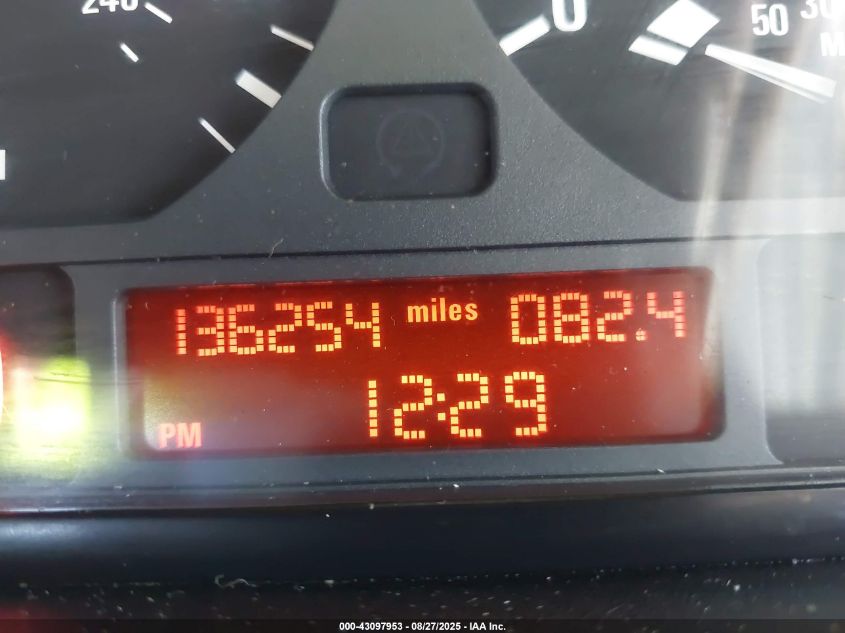 2000 BMW 323I VIN: WBAAM3339YKC67122 Lot: 43097953