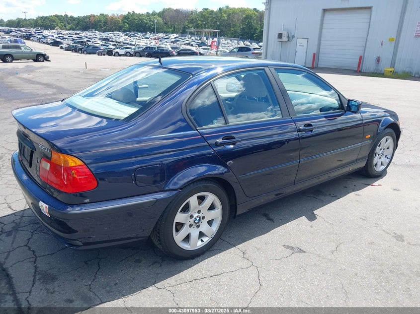 2000 BMW 323I