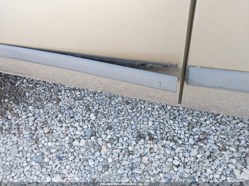 2006 Chrysler Town & Country VIN: 1A4GP45R96B747547 Lot: 43097955