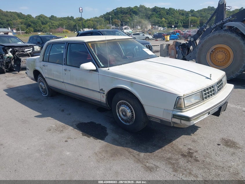 1G3CW5135H4338953 1987 Oldsmobile 98 Regency Brougham auction photo 1