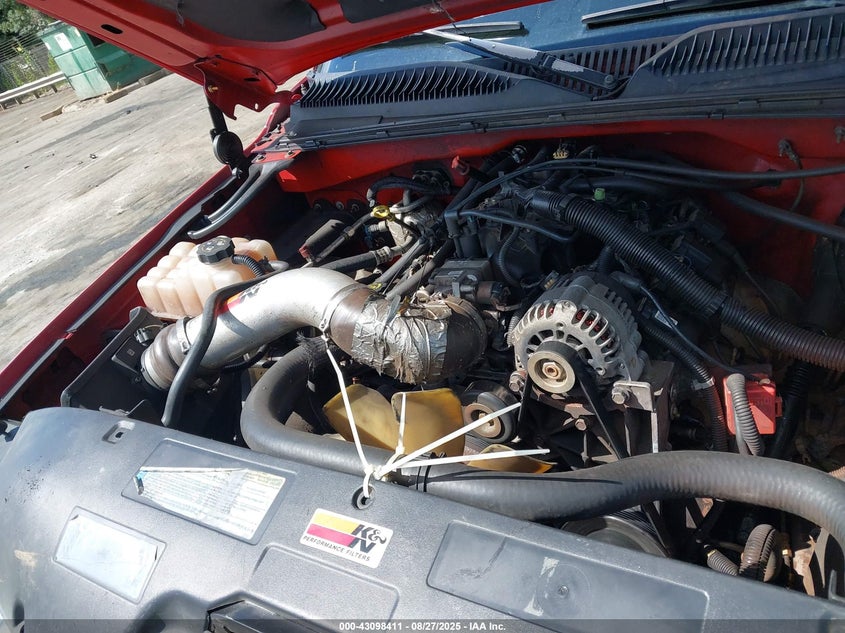 2000 Chevrolet Silverado 1500 Lt VIN: 2GCEK19T4Y1258962 Lot: 43098411