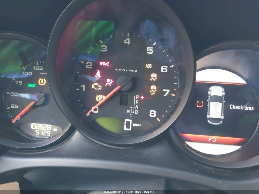 2018 Porsche Macan Sport Edition VIN: WP1AA2A52JLB14796 Lot: 43098817